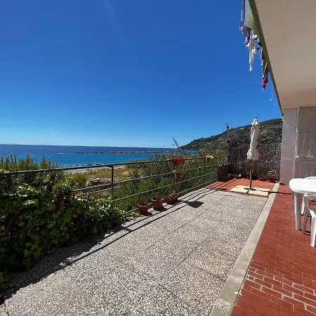 아파트 A 2 Passi Dalla Spiaggia - *