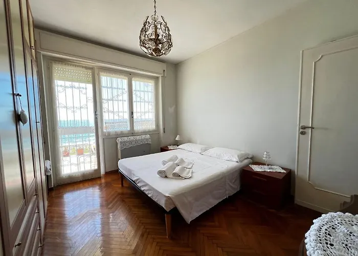 아파트 A 2 Passi Dalla Spiaggia - *